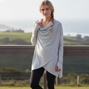 Athleta Purana Wrap Sweatshirt in Heathered Gray Large